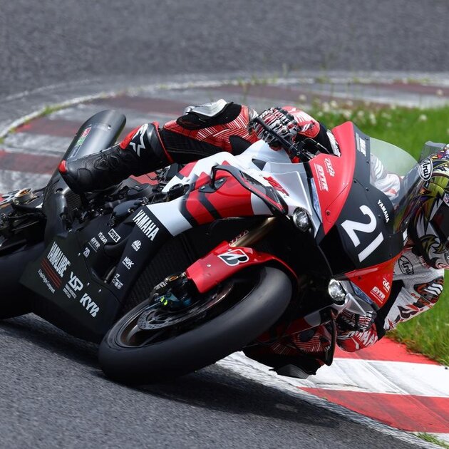 I*E様 ロードバイク RACING PRO Radio Raceline Quartz Pro L Bike 2025